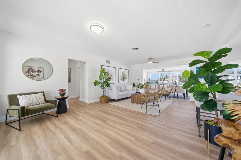 16113 5TH STREET E Redington Beach, FL 33708