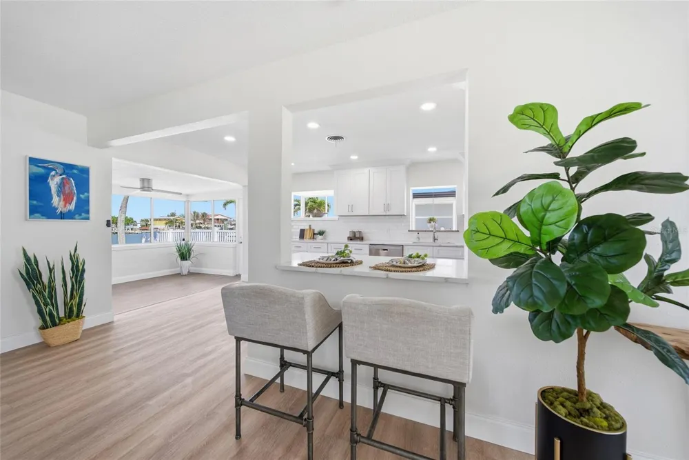 16113 5TH STREET E Redington Beach, FL 33708