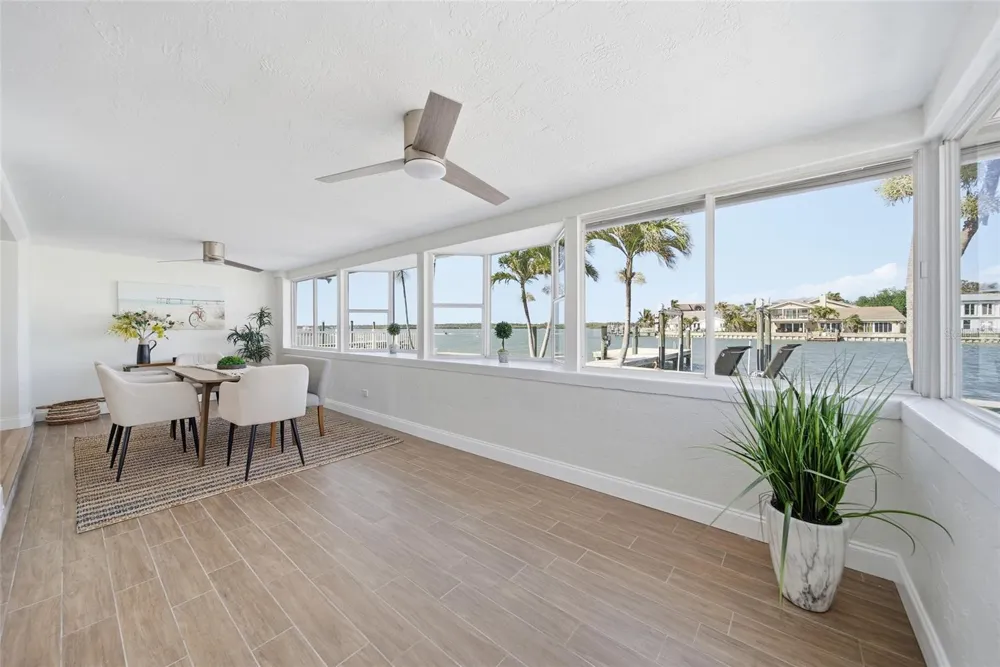 16113 5TH STREET E Redington Beach, FL 33708