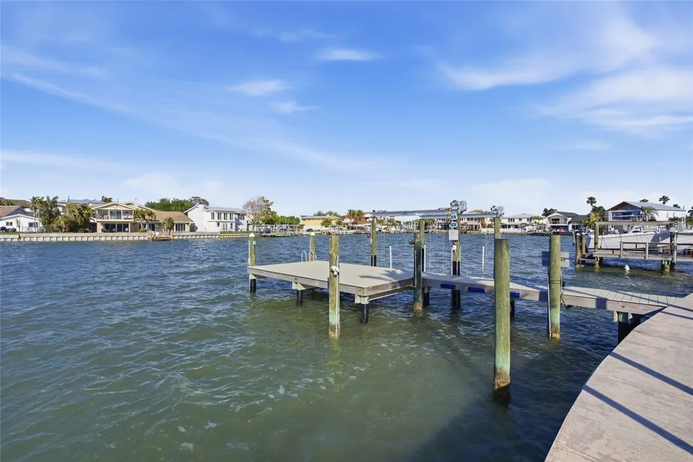16113 5TH STREET E Redington Beach, FL 33708
