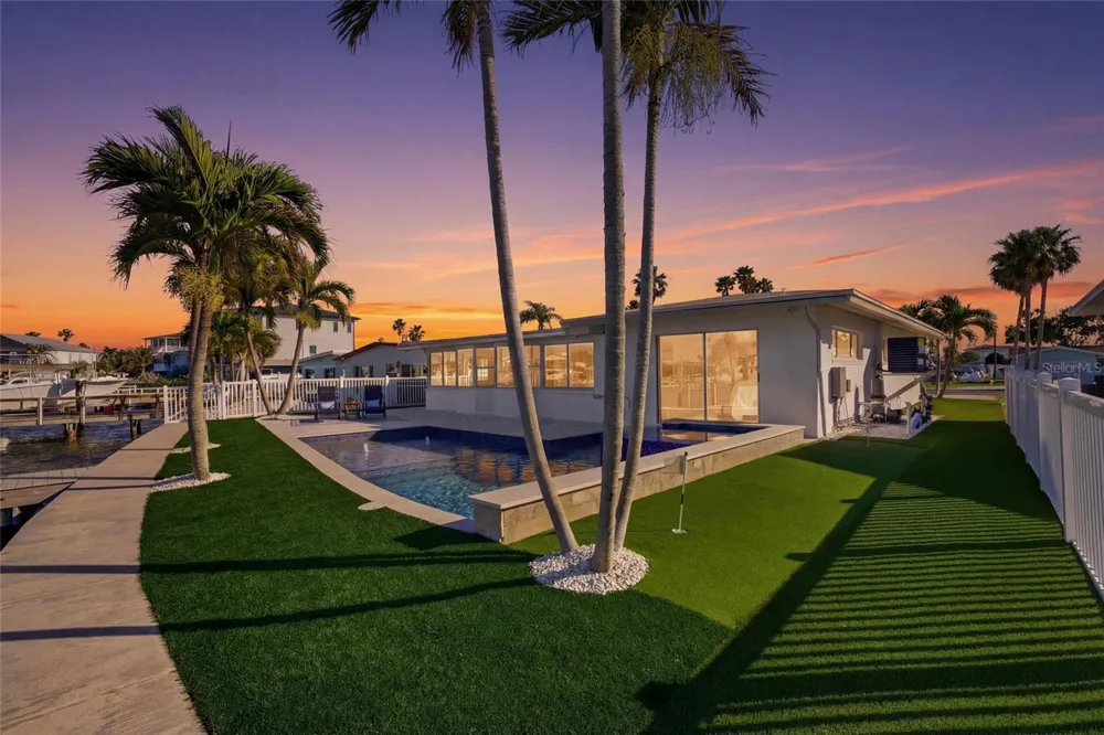 16113 5TH STREET E Redington Beach, FL 33708