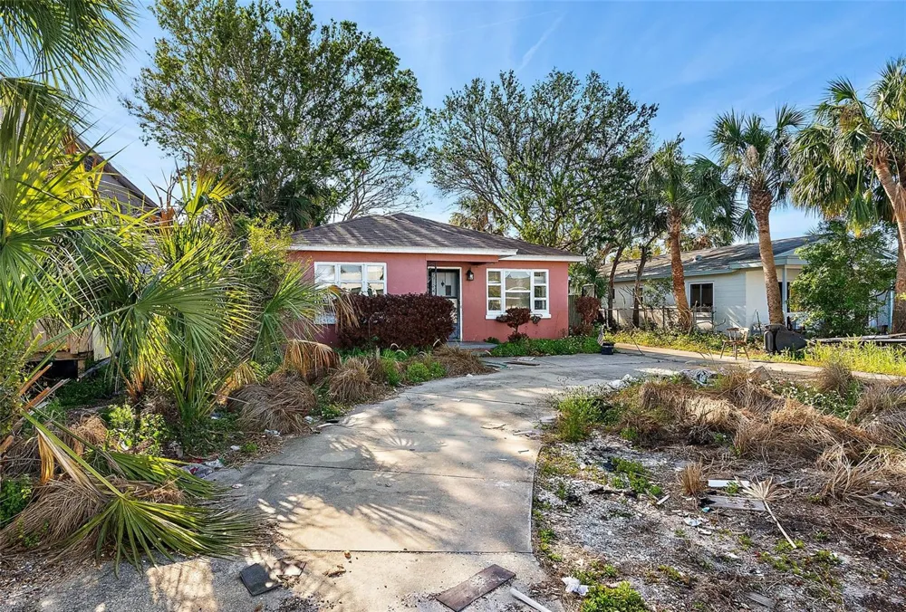 420 77TH AVENUE St Pete Beach, FL 33706