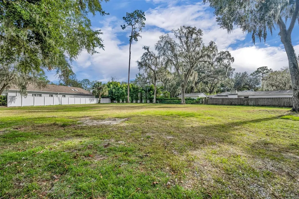 620 PINETREE ROAD Winter Park, FL 32789