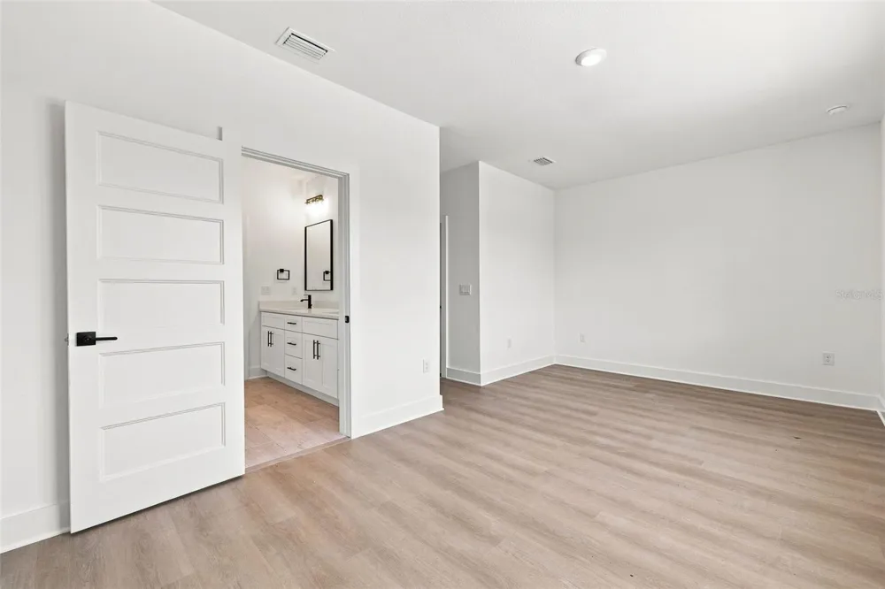 2508 W GRAY STREET #1 Tampa, FL 33609