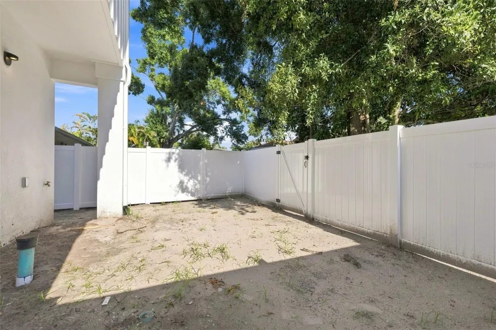 2508 W GRAY STREET #1 Tampa, FL 33609