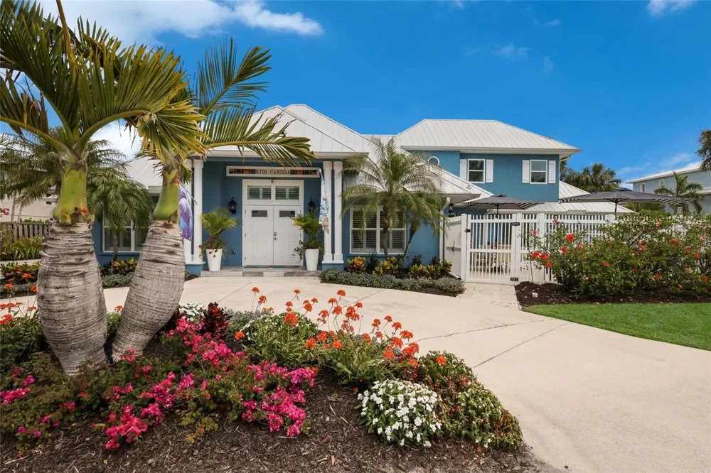 5701 CARISSA STREET Holmes Beach, FL 34217
