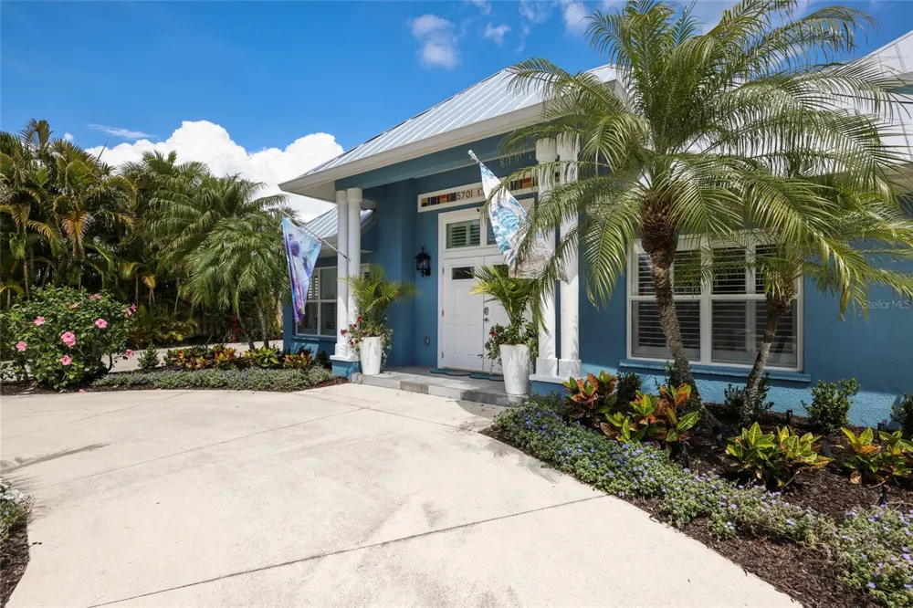 5701 CARISSA STREET Holmes Beach, FL 34217