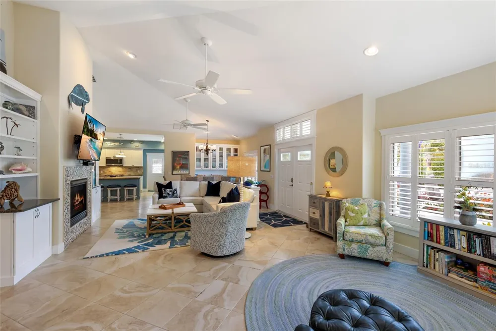 5701 CARISSA STREET Holmes Beach, FL 34217