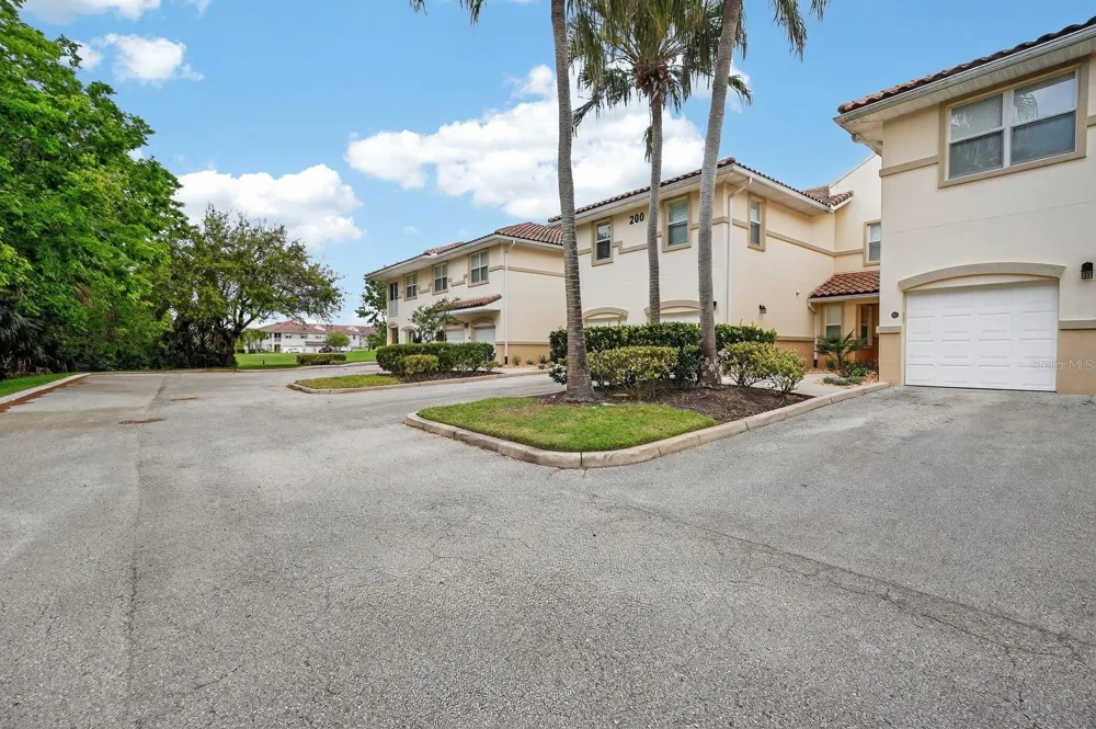 200 RIVERVIEW BEND S #915 Palm Coast, FL 32137
