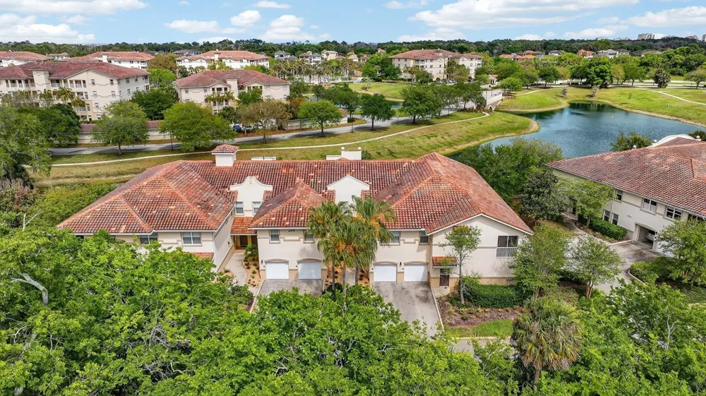 200 RIVERVIEW BEND S #915 Palm Coast, FL 32137