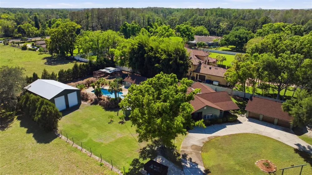 3752 OLD KEYSTONE ROAD Tarpon Springs, FL 34688