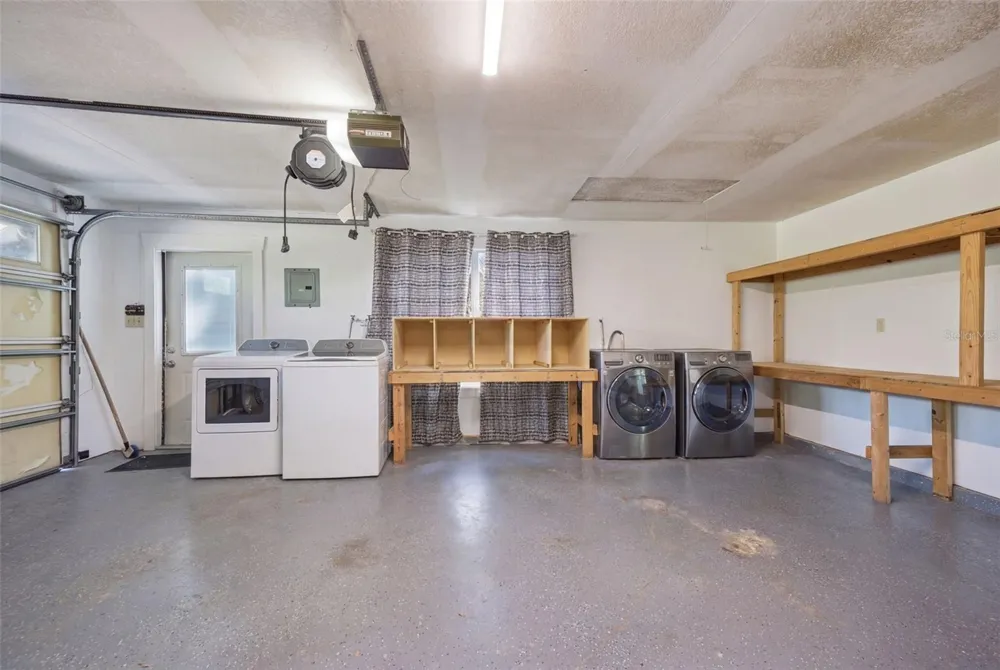 3752 OLD KEYSTONE ROAD Tarpon Springs, FL 34688
