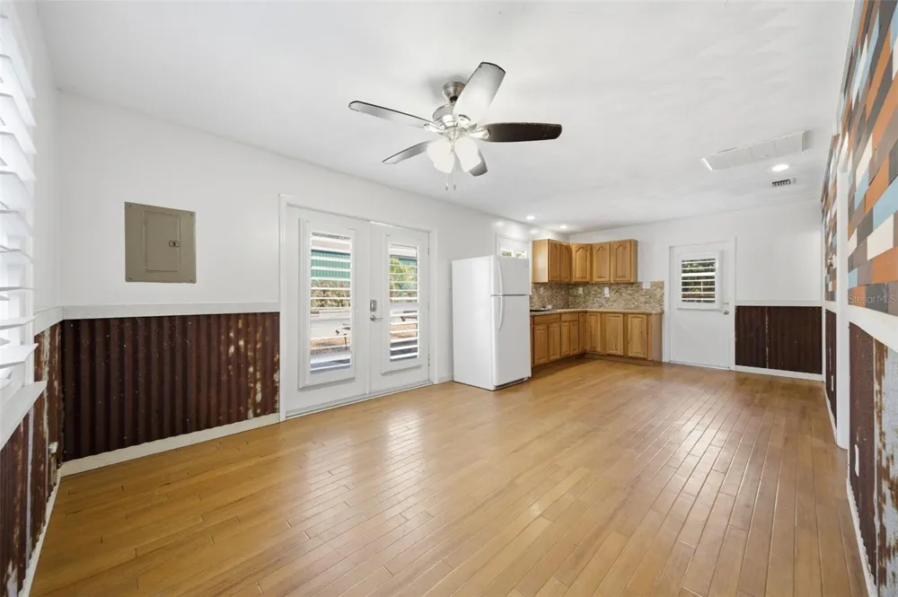 3752 OLD KEYSTONE ROAD Tarpon Springs, FL 34688