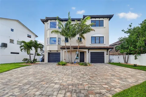 13 TREASURE LN