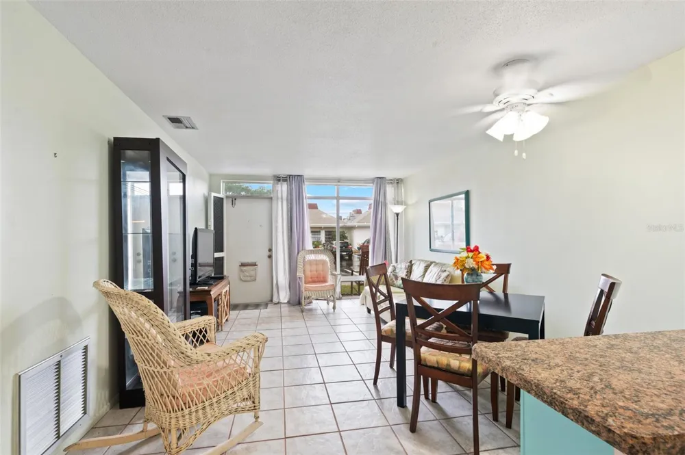 4351 TAHITIAN GARDENS CIRCLE #C Holiday, FL 34691