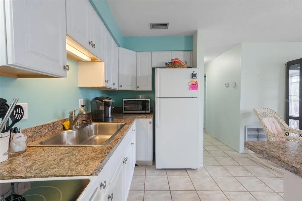 4351 TAHITIAN GARDENS CIRCLE #C Holiday, FL 34691