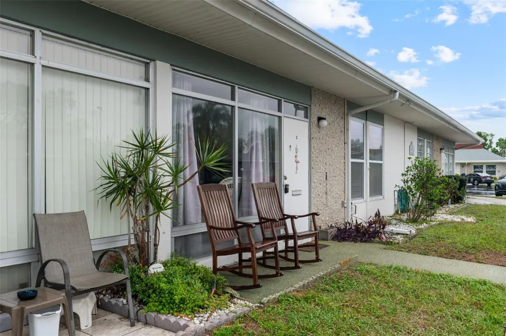 4351 TAHITIAN GARDENS CIRCLE #C Holiday, FL 34691