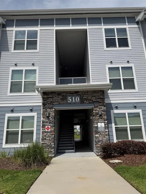 510 ACADEMY DRIVE #303