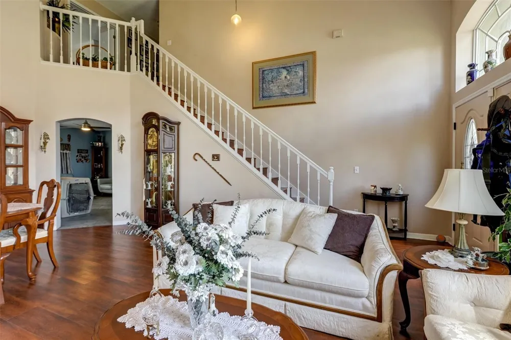 1776 BOBTAIL DRIVE Maitland, FL 32751