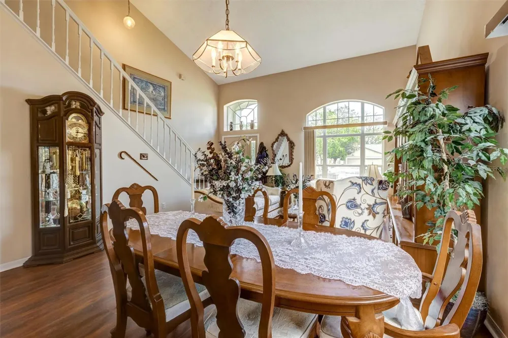 1776 BOBTAIL DRIVE Maitland, FL 32751