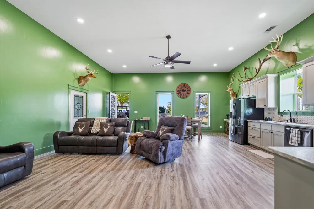 3860 Fm 2259 Nacogdoches, TX 75961