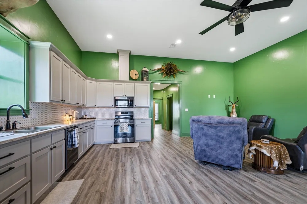 3860 Fm 2259 Nacogdoches, TX 75961
