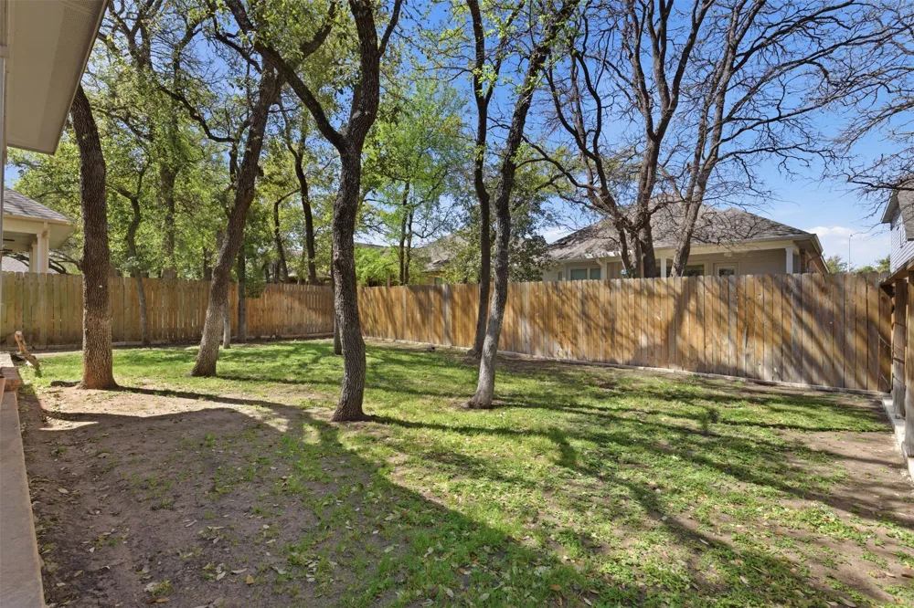 170 Rosling Drive Buda, TX 78610