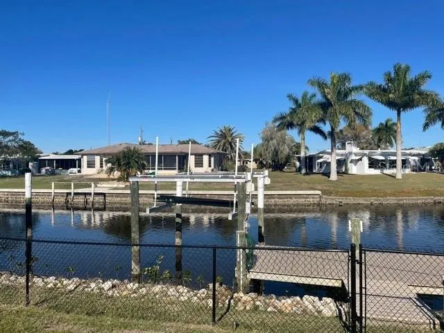 21088 EDGEWATER DRIVE Port Charlotte, FL 33952