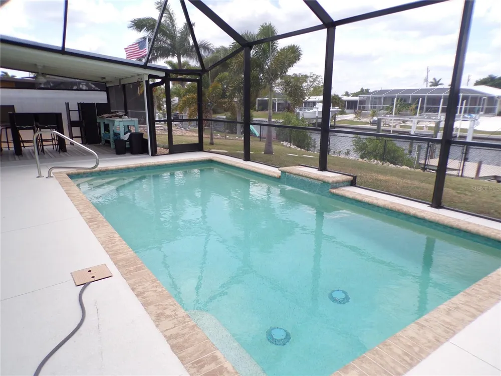 21088 EDGEWATER DRIVE Port Charlotte, FL 33952