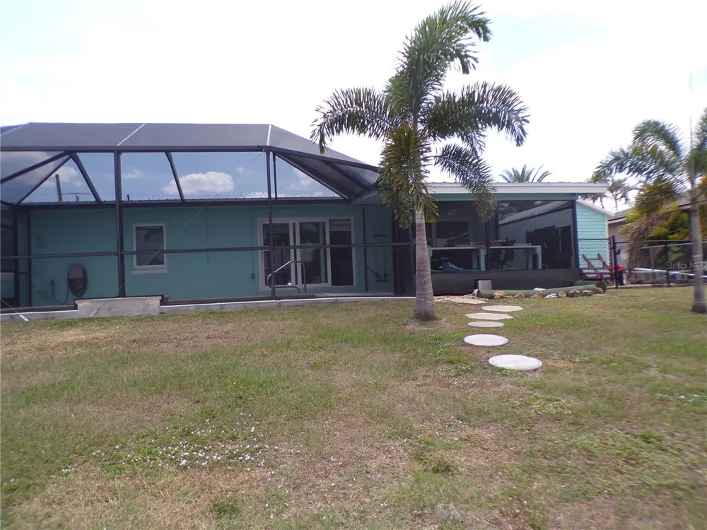 21088 EDGEWATER DRIVE Port Charlotte, FL 33952