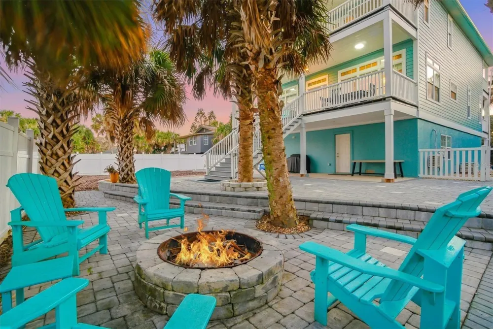 9106 MELLON COURT St Augustine, FL 32080