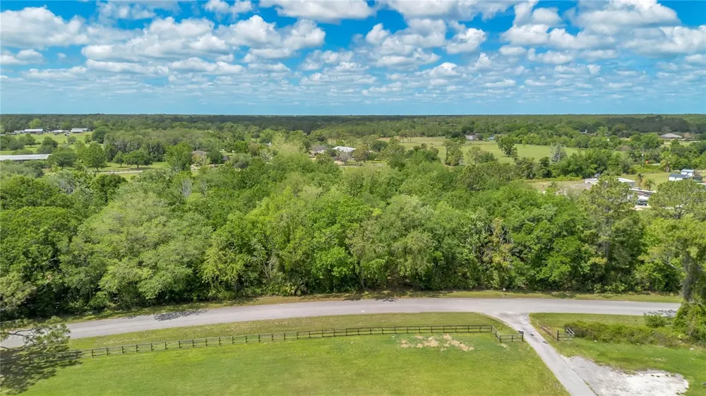 1903 SPRUCE CREEK CIRCLE Port Orange, FL 32128