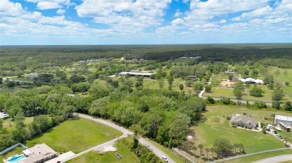 1903 SPRUCE CREEK CIRCLE Port Orange, FL 32128