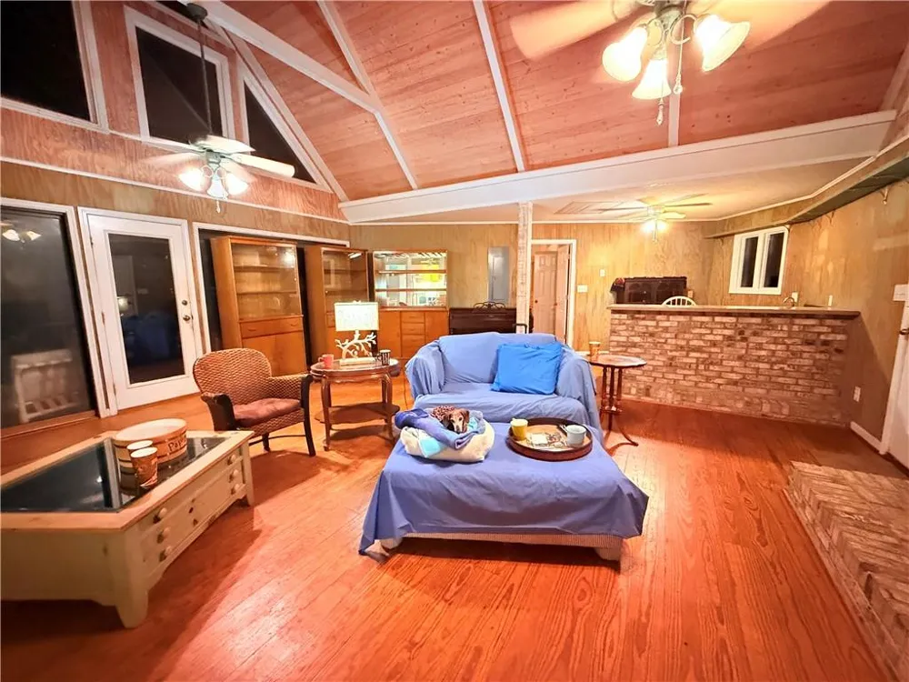 506 Rockville Springs Drive Eatonton, GA 31024
