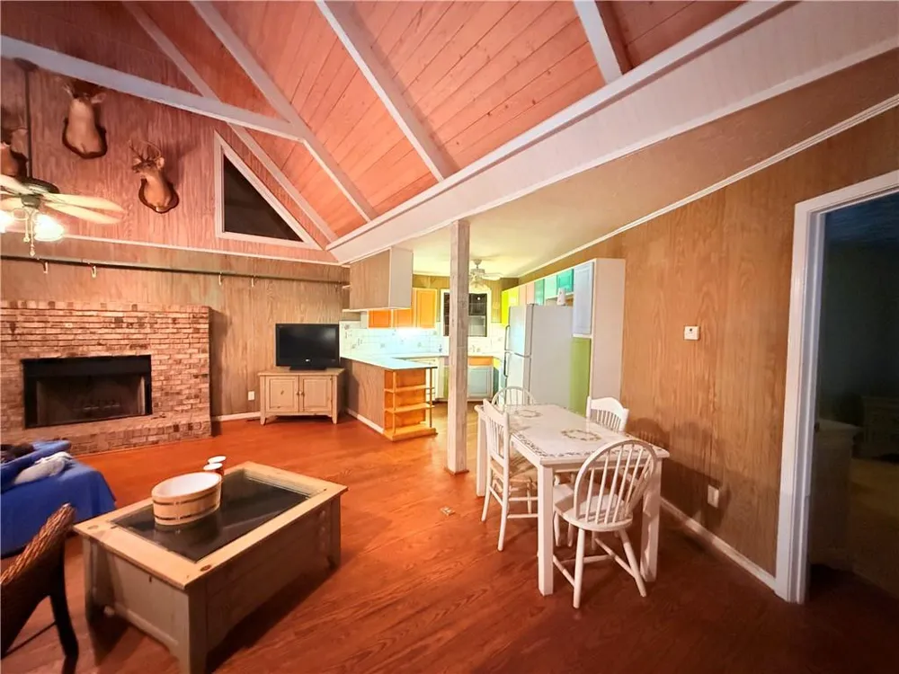 506 Rockville Springs Drive Eatonton, GA 31024