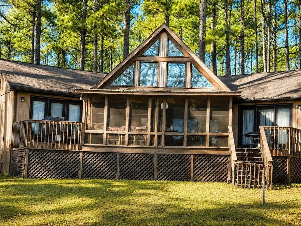 506 Rockville Springs Drive Eatonton, GA 31024
