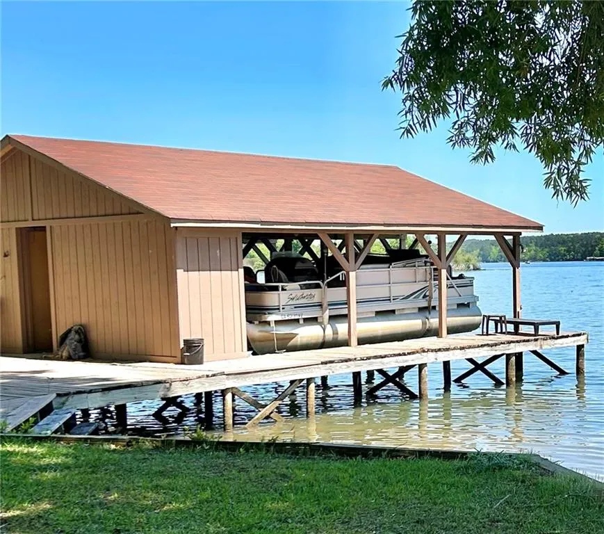 506 Rockville Springs Drive Eatonton, GA 31024