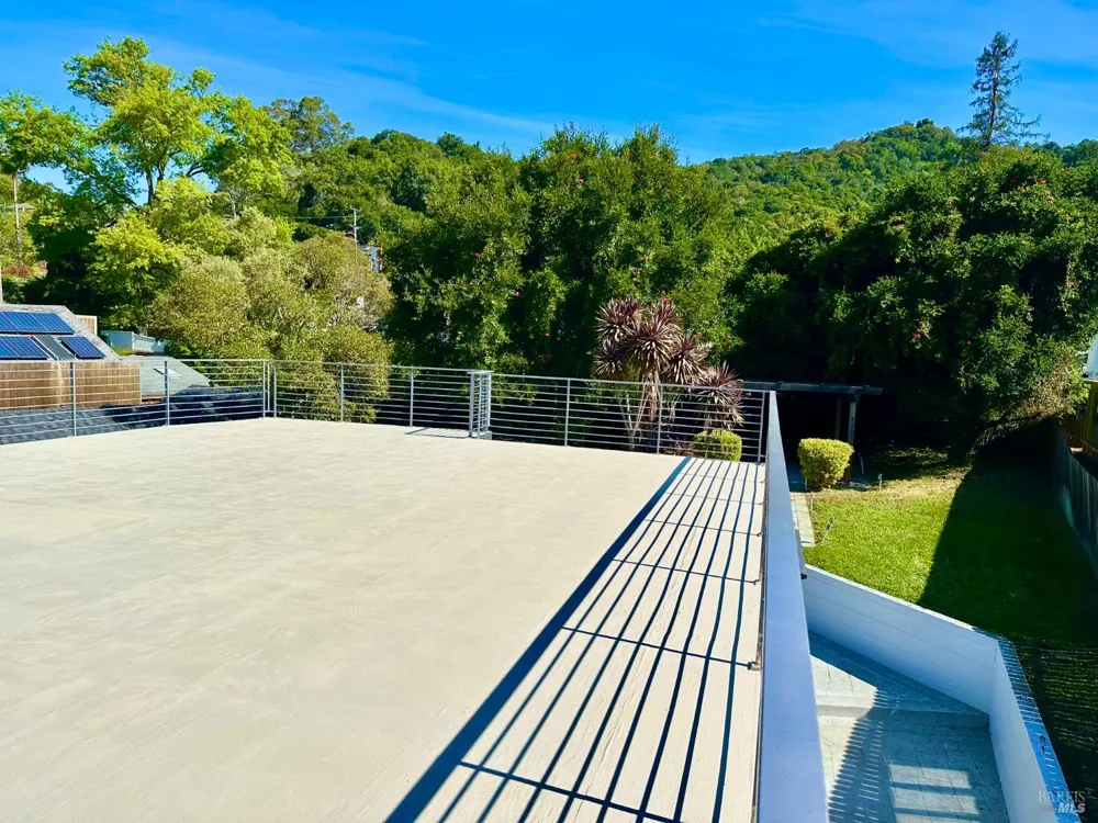 40 Villa Avenue San Rafael, CA 94901