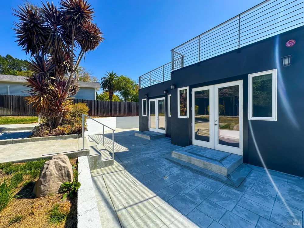 40 Villa Avenue San Rafael, CA 94901