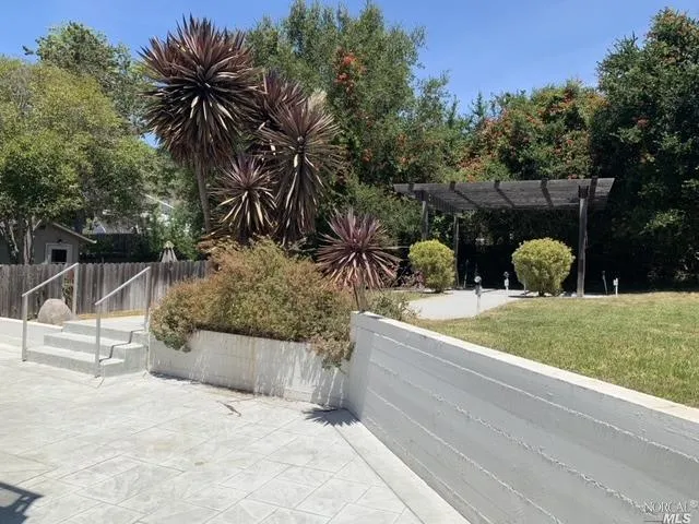 40 Villa Avenue San Rafael, CA 94901