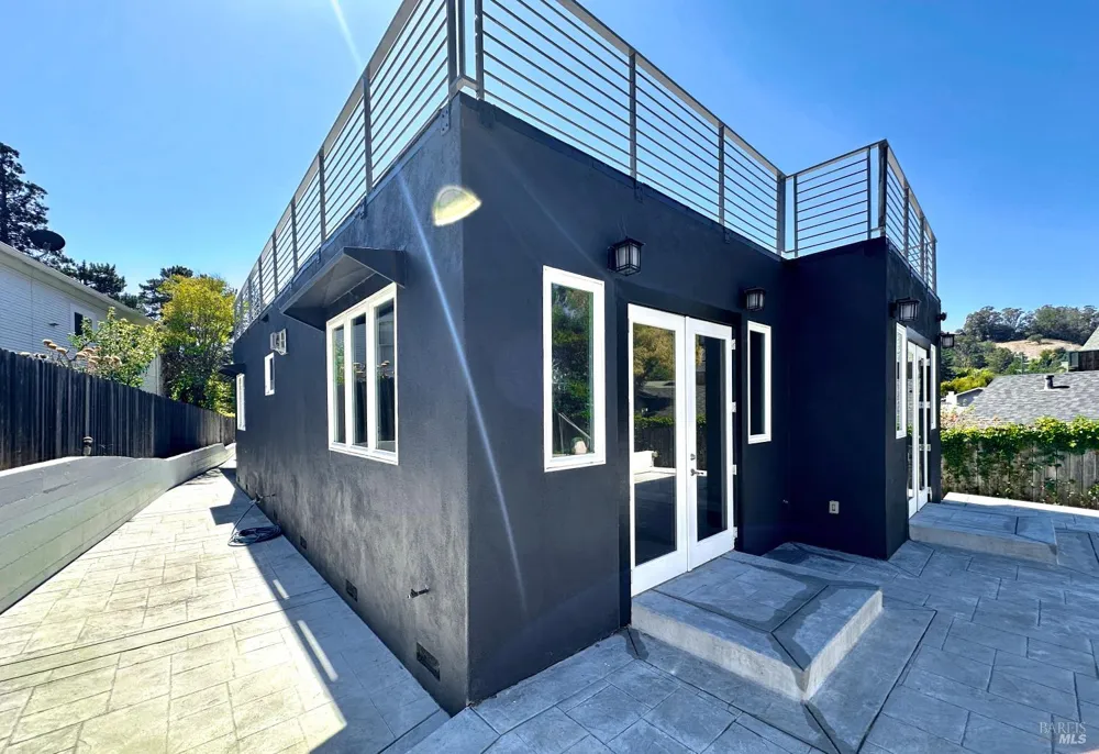 40 Villa Avenue San Rafael, CA 94901