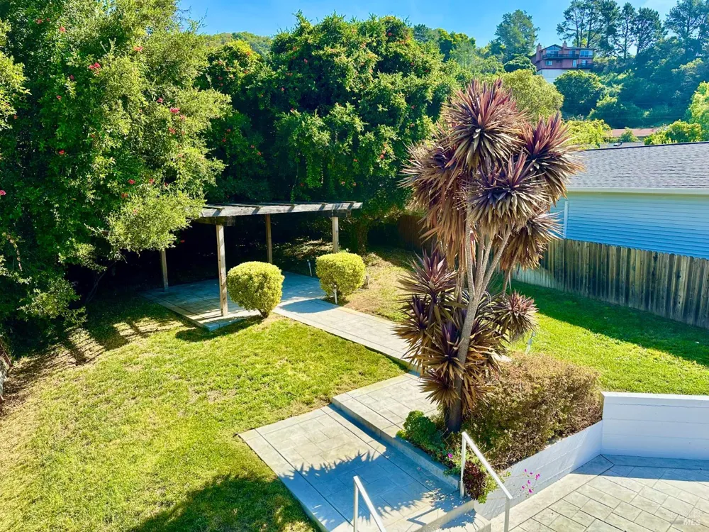 40 Villa Avenue San Rafael, CA 94901