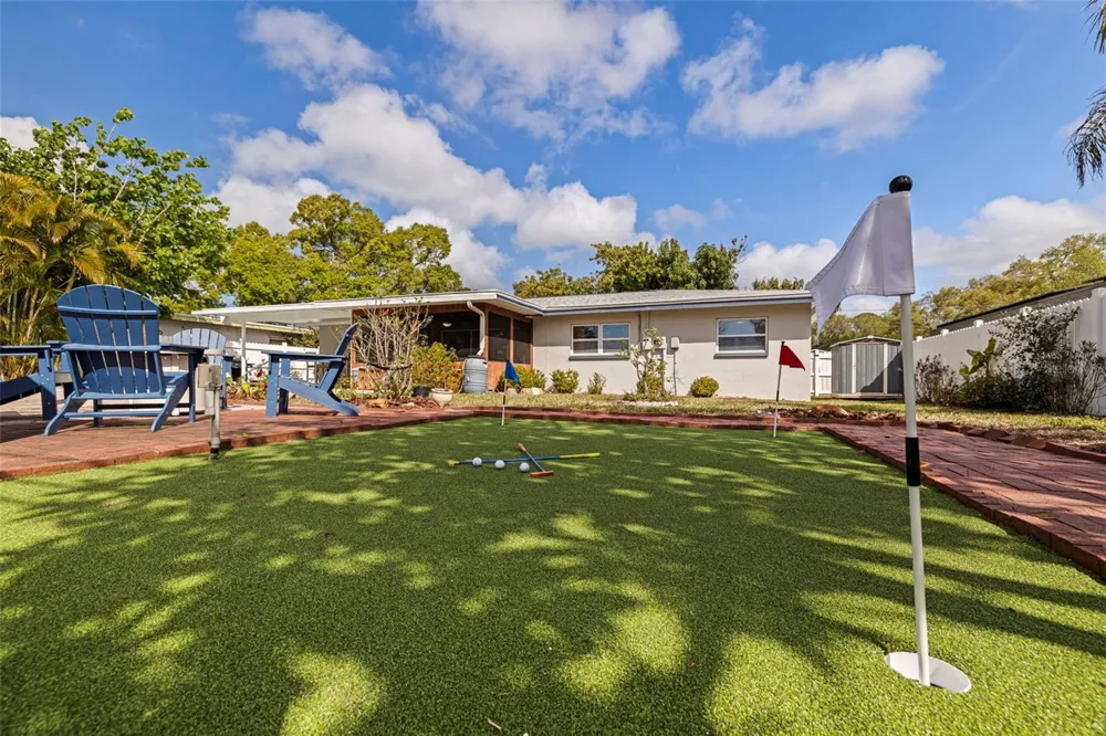 13584 TWIG TERRACE Largo, FL 33774