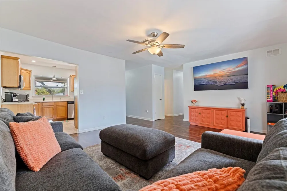 13584 TWIG TERRACE Largo, FL 33774