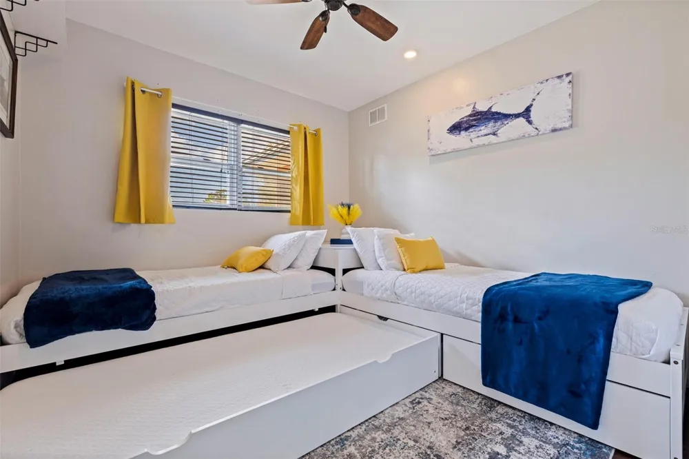 13584 TWIG TERRACE Largo, FL 33774