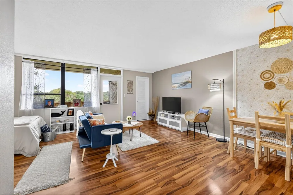 2614 COVE CAY DRIVE #405 Clearwater, FL 33760
