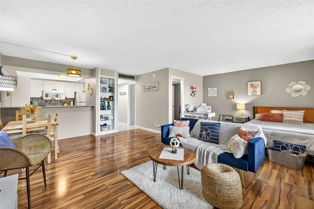 2614 COVE CAY DRIVE #405 Clearwater, FL 33760