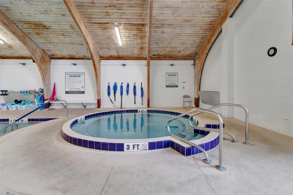 27 GORDON COURT Leesburg, FL 34788