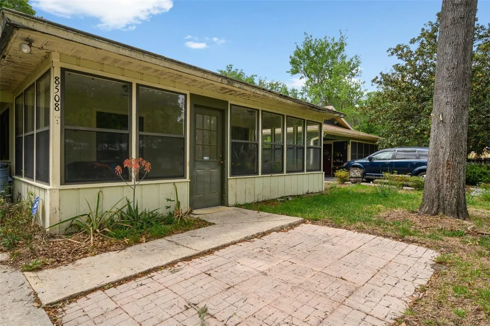 8508 NW 37TH DRIVE Gainesville, FL 32653