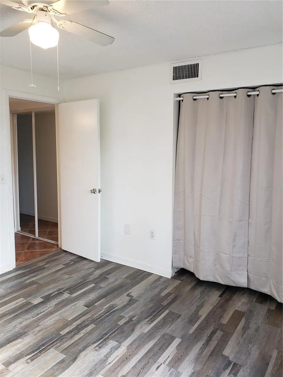 2724 HIDDEN LAKE BOULEVARD #A Sarasota, FL 34237